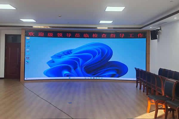 液晶拼接屏和led顯示屏哪個(gè)顯示效果更好？