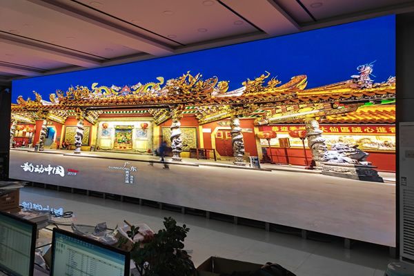 COB顯示屏和SMD顯示屏哪個好？